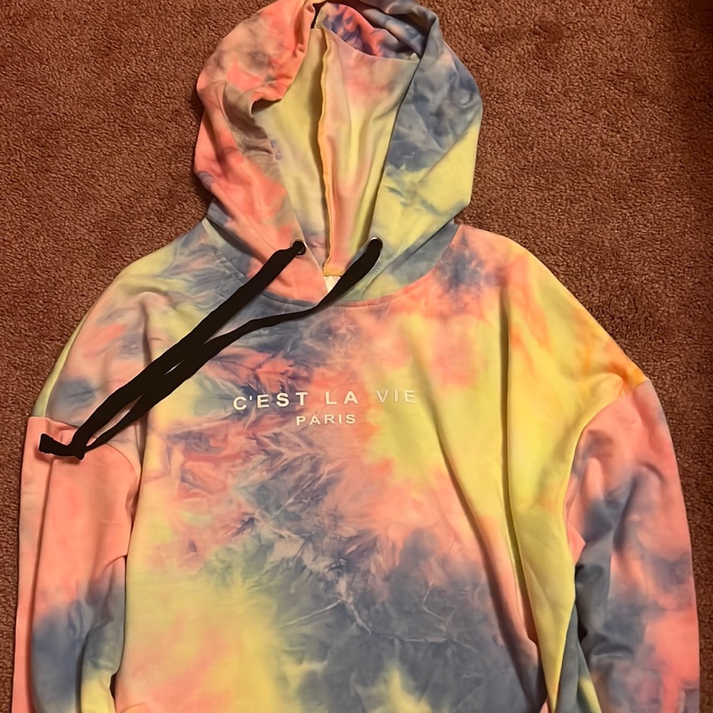 Cropped Sweatshirt, Size M, Never Worn